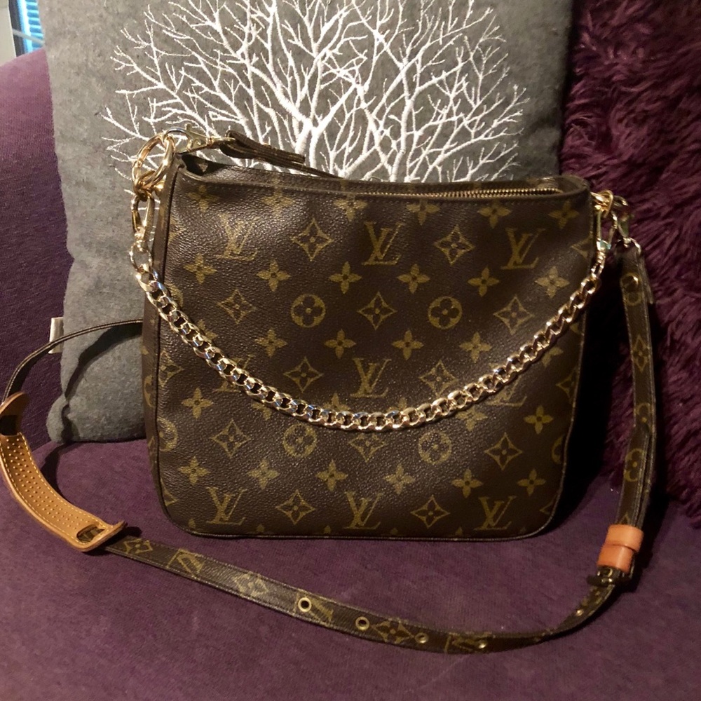 Louis Vuitton Looping Mm